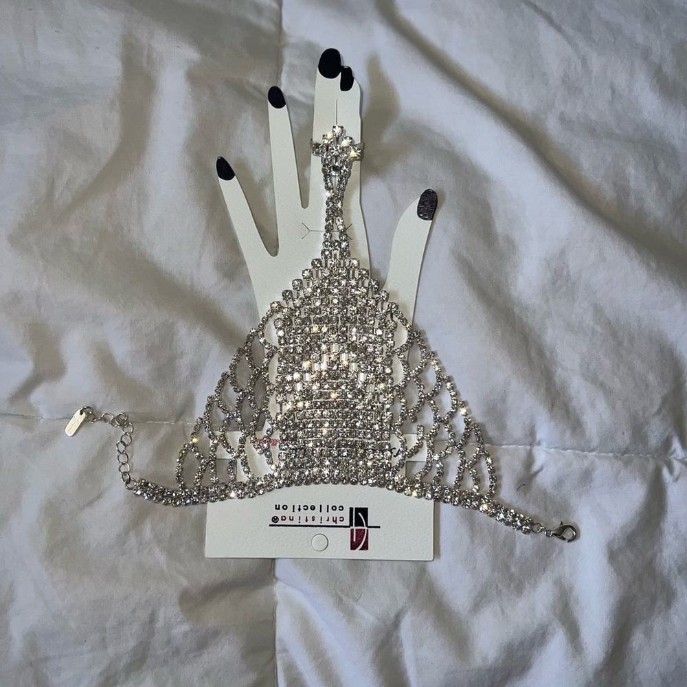 Hand chain rhinestone